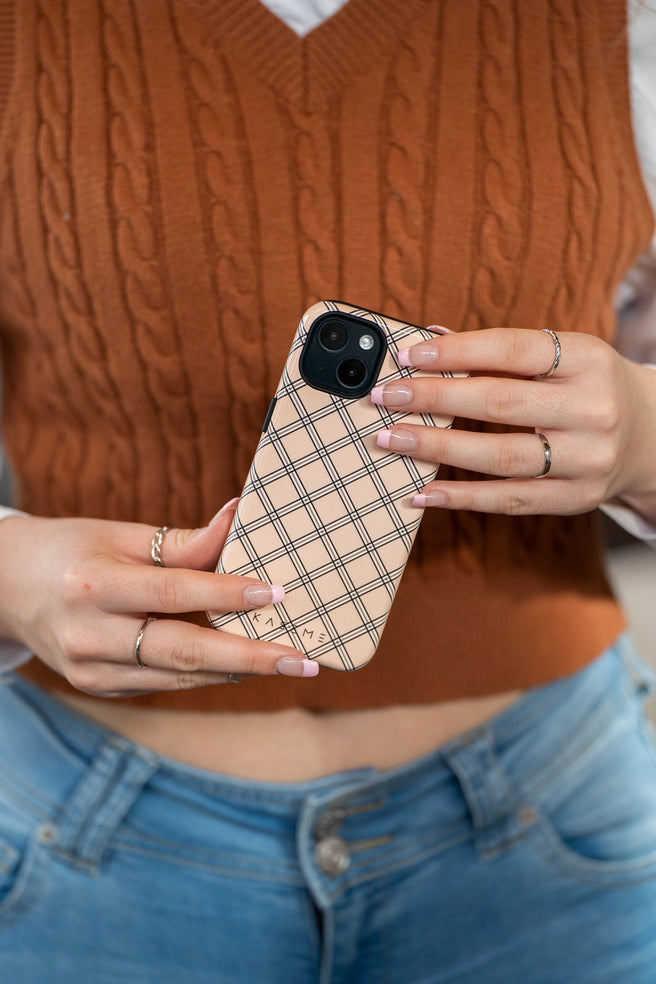 Flannel Beige - iPhone 14